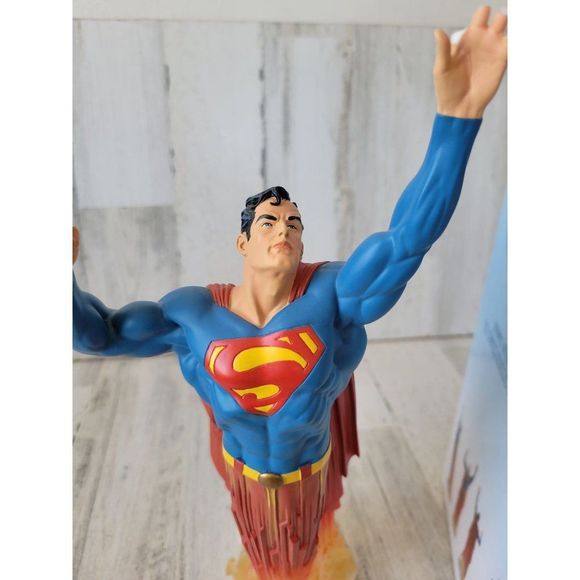 DC Superman Dynamics Bruckner statue figurine AS IS - Picture 2 of 9